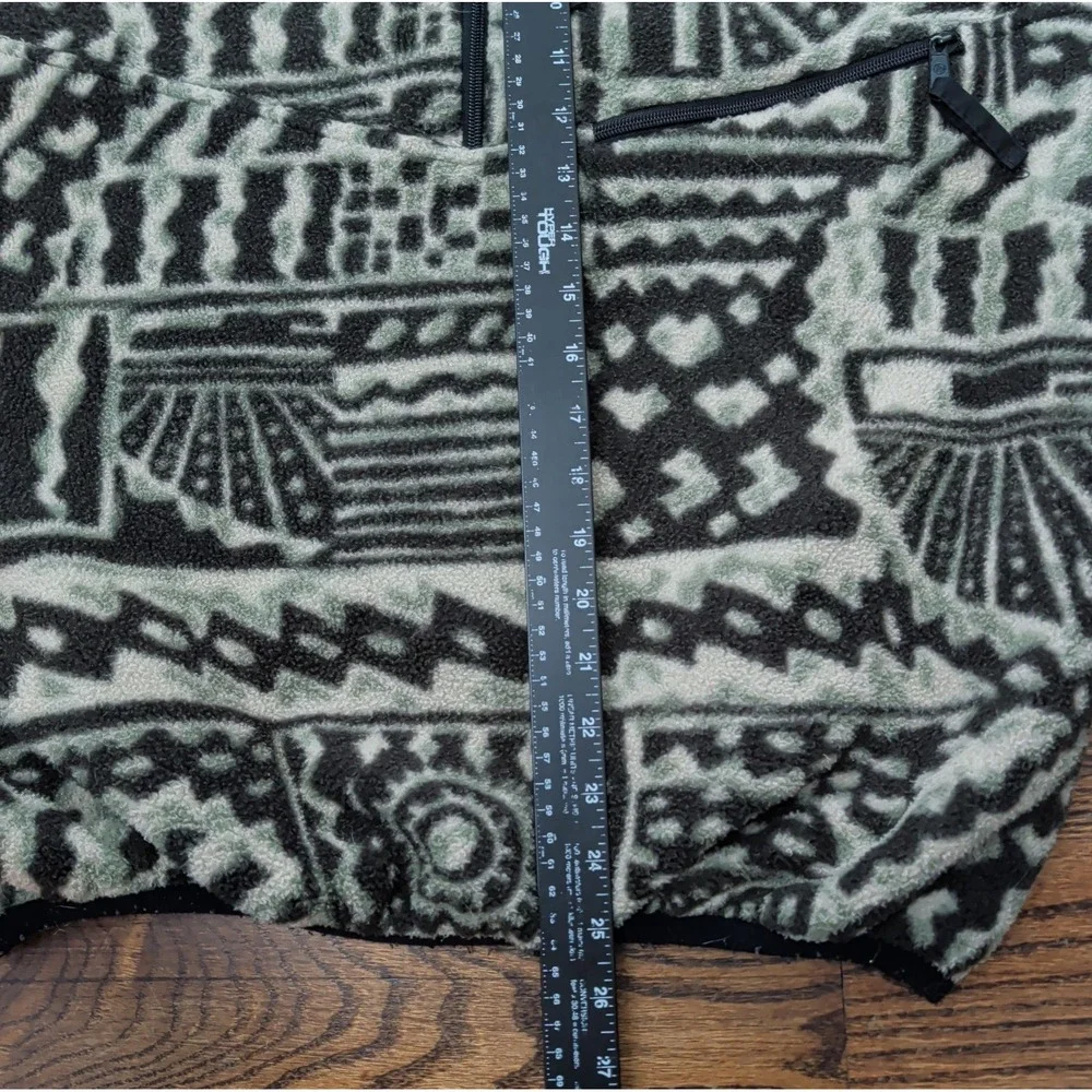 Vntg Jack Wolfskin Native Aztec Pullover 1/2 Zip Fleece Sz L USA Patagonia Vibes